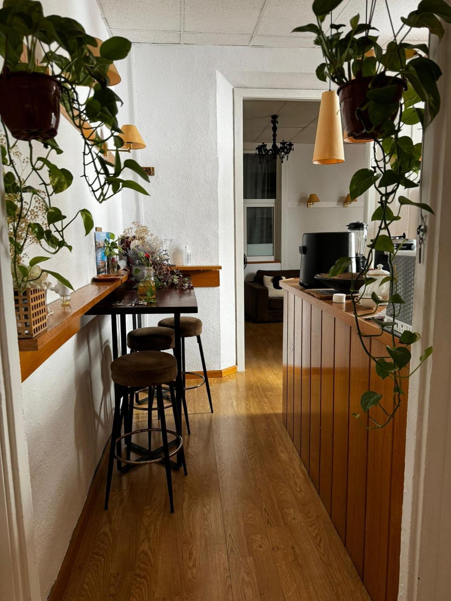 Habitacion Para Grupos Hasta 8 En Plena Rambla De Cataluna 바르셀로나 외부 사진