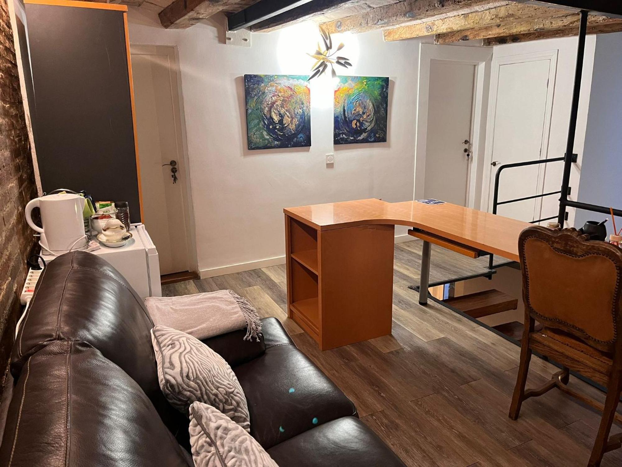Habitacion Para Grupos Hasta 8 En Plena Rambla De Cataluna 바르셀로나 외부 사진